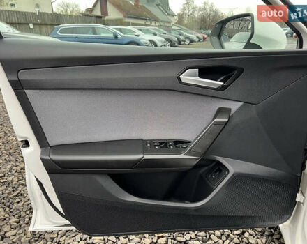 Білий Сеат Leon, об'ємом двигуна 2 л та пробігом 196 тис. км за 19222 $, фото 32 на Automoto.ua