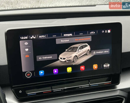 Білий Сеат Leon, об'ємом двигуна 2 л та пробігом 196 тис. км за 19222 $, фото 80 на Automoto.ua