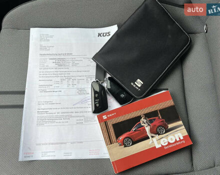 Білий Сеат Leon, об'ємом двигуна 2 л та пробігом 196 тис. км за 19222 $, фото 93 на Automoto.ua