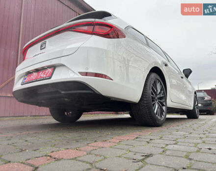Белый Сеат Леон, объемом двигателя 1.97 л и пробегом 134 тыс. км за 23700 $, фото 7 на Automoto.ua
