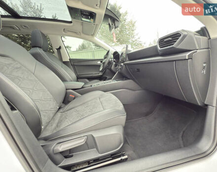 Белый Сеат Леон, объемом двигателя 1.97 л и пробегом 134 тыс. км за 23500 $, фото 74 на Automoto.ua