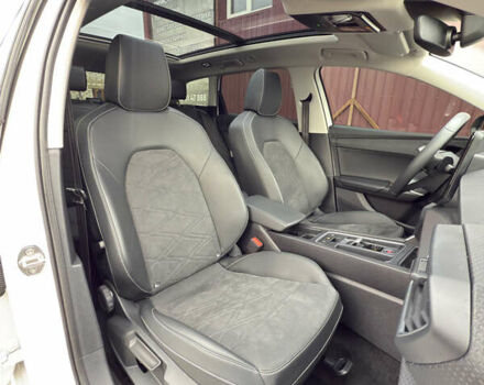 Белый Сеат Леон, объемом двигателя 1.97 л и пробегом 134 тыс. км за 23700 $, фото 95 на Automoto.ua