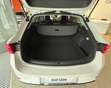 Белый Сеат Леон, объемом двигателя 1.5 л и пробегом 1 тыс. км за 28783 $, фото 8 на Automoto.ua