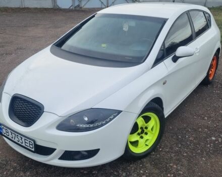 Белый Сеат Леон, объемом двигателя 2 л и пробегом 260 тыс. км за 5500 $, фото 1 на Automoto.ua
