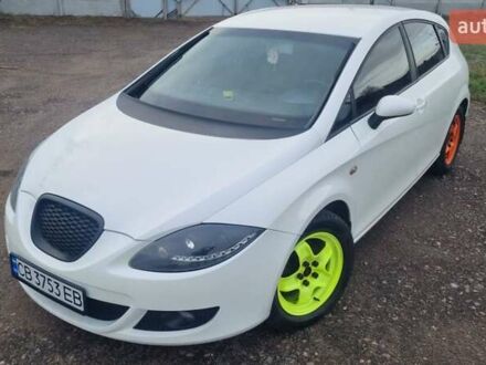 Білий Сеат Leon, об'ємом двигуна 2 л та пробігом 260 тис. км за 5500 $, фото 1 на Automoto.ua