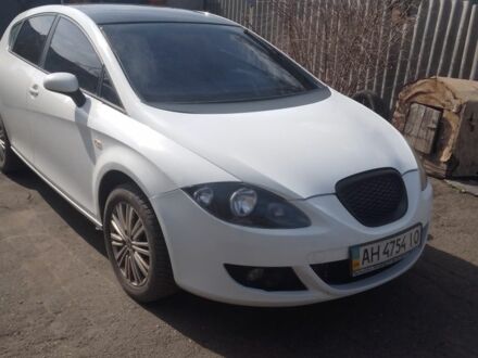 Белый Сеат Леон, объемом двигателя 1.4 л и пробегом 235 тыс. км за 4964 $, фото 1 на Automoto.ua