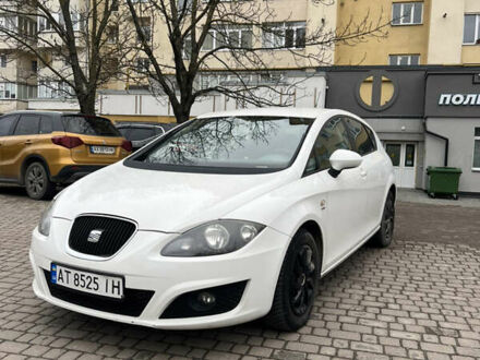 Білий Сеат Leon, об'ємом двигуна 1.4 л та пробігом 195 тис. км за 6000 $, фото 1 на Automoto.ua