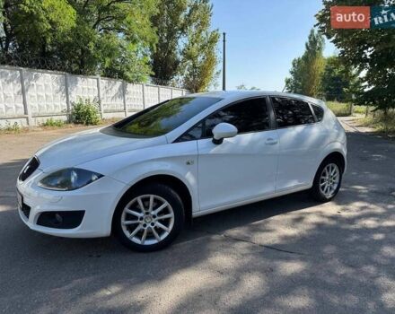 Белый Сеат Леон, объемом двигателя 1.6 л и пробегом 161 тыс. км за 8100 $, фото 1 на Automoto.ua