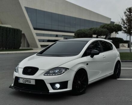 Білий Сеат Leon, об'ємом двигуна 2 л та пробігом 263 тис. км за 8699 $, фото 1 на Automoto.ua