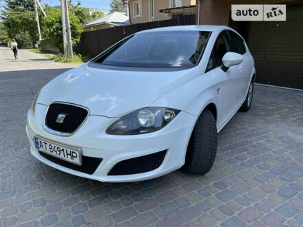 Сеат Леон 2010 в Львове на Automoto.ua Белый Сеат Леон, объемом двигателя 1.4 л и пробегом 136 тыс. км за 3700 $, фото 1 на Automoto.ua