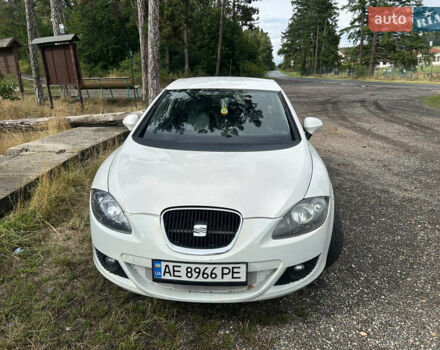Белый Сеат Леон, объемом двигателя 1.4 л и пробегом 147 тыс. км за 5200 $, фото 1 на Automoto.ua