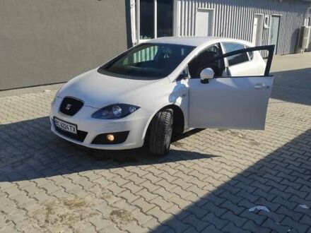 Білий Сеат Leon, об'ємом двигуна 1.39 л та пробігом 255 тис. км за 5800 $, фото 1 на Automoto.ua