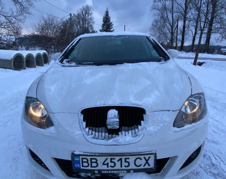 Белый Сеат Леон, объемом двигателя 1.6 л и пробегом 211 тыс. км за 6800 $, фото 1 на Automoto.ua
