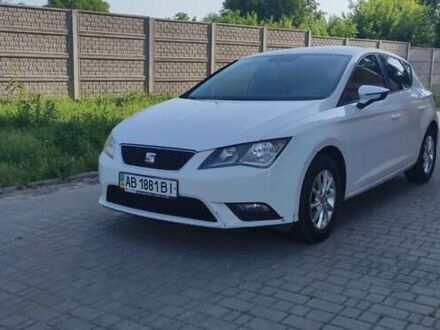 Сеат Леон 2013 в Могилев-Подольском на Automoto.ua Белый Сеат Леон, объемом двигателя 1.2 л и пробегом 142 тыс. км за 8500 $, фото 1 на Automoto.ua