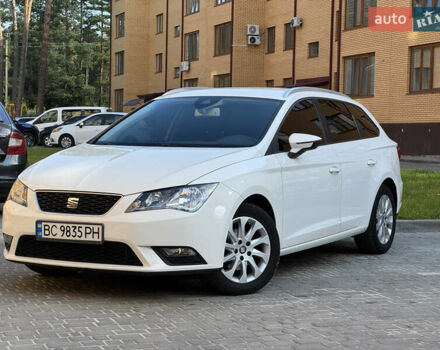 Белый Сеат Леон, объемом двигателя 1.6 л и пробегом 207 тыс. км за 10900 $, фото 1 на Automoto.ua