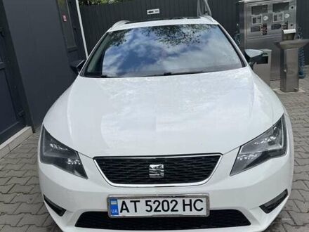 Белый Сеат Леон, объемом двигателя 1.2 л и пробегом 119 тыс. км за 12400 $, фото 1 на Automoto.ua