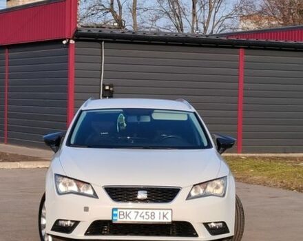 Білий Сеат Leon, об'ємом двигуна 1.6 л та пробігом 249 тис. км за 11200 $, фото 1 на Automoto.ua