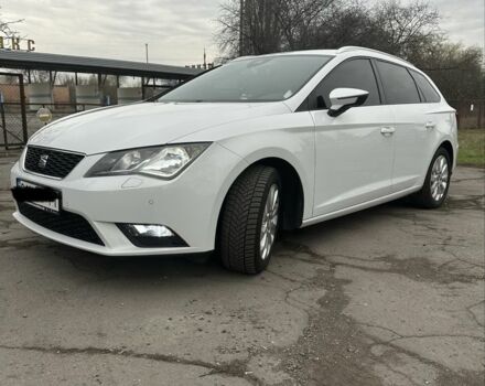 Белый Сеат Леон, объемом двигателя 1.6 л и пробегом 216 тыс. км за 11500 $, фото 1 на Automoto.ua