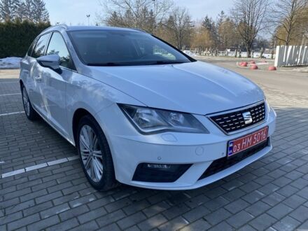 Білий Сеат Leon, об'ємом двигуна 2 л та пробігом 226 тис. км за 12000 $, фото 1 на Automoto.ua