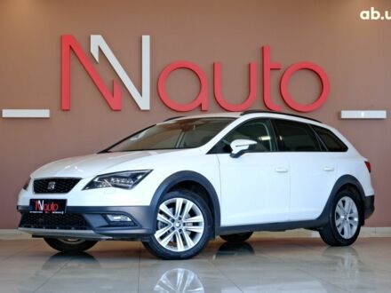 Сеат Леон 2017 в Одессе на Automoto.ua Белый Сеат Леон, объемом двигателя 2 л и пробегом 79 тыс. км за 18900 $, фото 1 на Automoto.ua