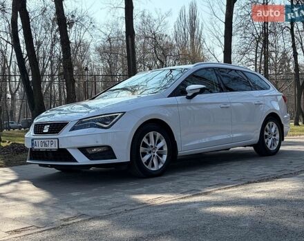 Белый Сеат Леон, объемом двигателя 1.6 л и пробегом 235 тыс. км за 14750 $, фото 1 на Automoto.ua