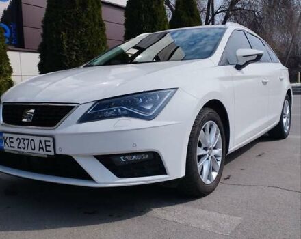 Білий Сеат Leon, об'ємом двигуна 1.97 л та пробігом 180 тис. км за 17000 $, фото 1 на Automoto.ua