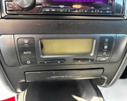 Черный Сеат Леон, объемом двигателя 1.8 л и пробегом 270 тыс. км за 3140 $, фото 19 на Automoto.ua