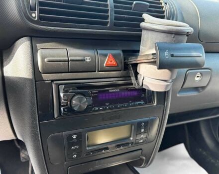 Черный Сеат Леон, объемом двигателя 1.8 л и пробегом 270 тыс. км за 3140 $, фото 18 на Automoto.ua