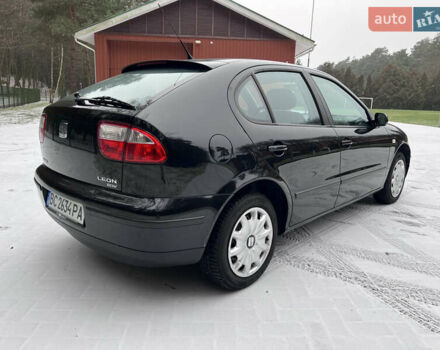 Черный Сеат Леон, объемом двигателя 1.78 л и пробегом 189 тыс. км за 4900 $, фото 4 на Automoto.ua