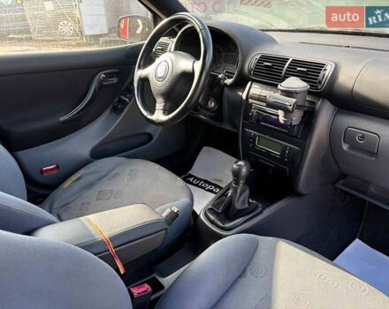 Черный Сеат Леон, объемом двигателя 1.8 л и пробегом 270 тыс. км за 3190 $, фото 16 на Automoto.ua