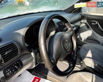 Черный Сеат Леон, объемом двигателя 1.8 л и пробегом 270 тыс. км за 3190 $, фото 20 на Automoto.ua