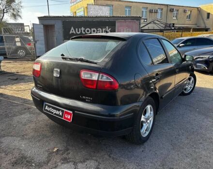 Черный Сеат Леон, объемом двигателя 1.8 л и пробегом 270 тыс. км за 3140 $, фото 4 на Automoto.ua
