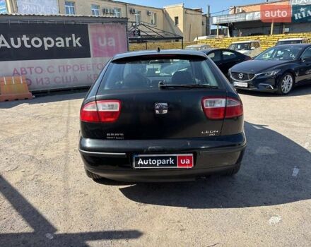 Черный Сеат Леон, объемом двигателя 1.8 л и пробегом 270 тыс. км за 3940 $, фото 1 на Automoto.ua