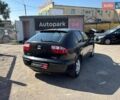 Черный Сеат Леон, объемом двигателя 1.8 л и пробегом 270 тыс. км за 3940 $, фото 4 на Automoto.ua