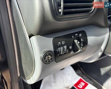 Черный Сеат Леон, объемом двигателя 1.8 л и пробегом 270 тыс. км за 3190 $, фото 19 на Automoto.ua