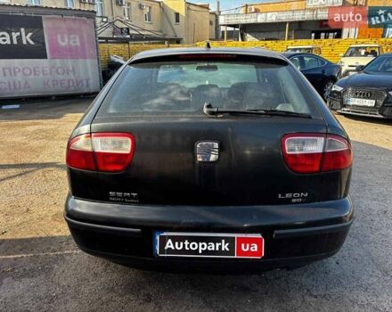 Черный Сеат Леон, объемом двигателя 1.8 л и пробегом 270 тыс. км за 3190 $, фото 3 на Automoto.ua