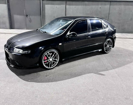 Черный Сеат Леон, объемом двигателя 1.76 л и пробегом 187 тыс. км за 6800 $, фото 7 на Automoto.ua