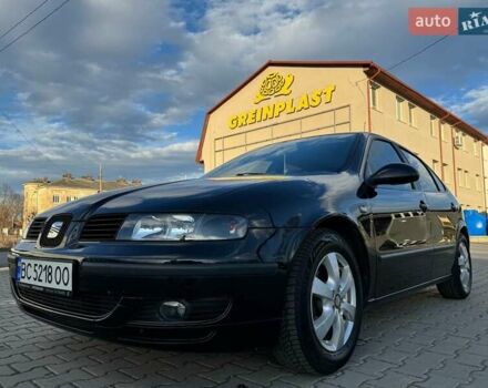 Черный Сеат Леон, объемом двигателя 1.6 л и пробегом 215 тыс. км за 4500 $, фото 7 на Automoto.ua