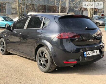 Чорний Сеат Leon, об'ємом двигуна 1.6 л та пробігом 250 тис. км за 4900 $, фото 3 на Automoto.ua