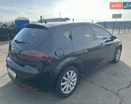 Черный Сеат Леон, объемом двигателя 2 л и пробегом 263 тыс. км за 3499 $, фото 6 на Automoto.ua