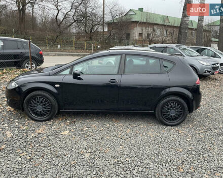 Черный Сеат Леон, объемом двигателя 1.6 л и пробегом 185 тыс. км за 5200 $, фото 6 на Automoto.ua