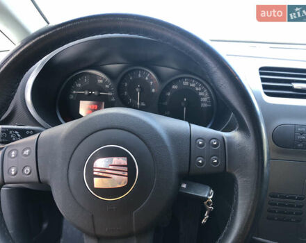 Черный Сеат Леон, объемом двигателя 1.6 л и пробегом 197 тыс. км за 5200 $, фото 32 на Automoto.ua