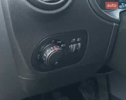 Черный Сеат Леон, объемом двигателя 1.6 л и пробегом 185 тыс. км за 5200 $, фото 22 на Automoto.ua