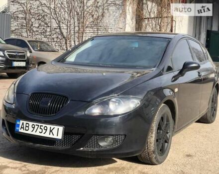 Чорний Сеат Leon, об'ємом двигуна 1.6 л та пробігом 250 тис. км за 4900 $, фото 2 на Automoto.ua