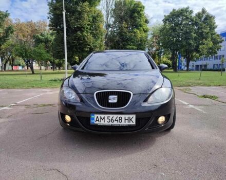 Черный Сеат Леон, объемом двигателя 2 л и пробегом 266 тыс. км за 6500 $, фото 4 на Automoto.ua