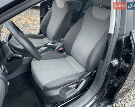 Черный Сеат Леон, объемом двигателя 1.6 л и пробегом 185 тыс. км за 5200 $, фото 19 на Automoto.ua