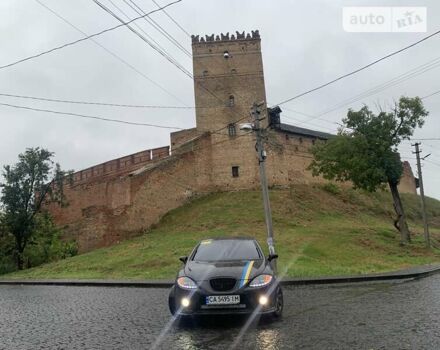 Чорний Сеат Leon, об'ємом двигуна 2 л та пробігом 200 тис. км за 5100 $, фото 1 на Automoto.ua