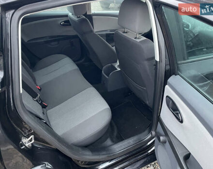 Черный Сеат Леон, объемом двигателя 1.6 л и пробегом 185 тыс. км за 5200 $, фото 11 на Automoto.ua