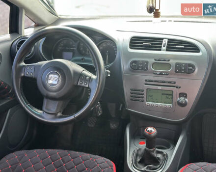 Черный Сеат Леон, объемом двигателя 2 л и пробегом 263 тыс. км за 3499 $, фото 16 на Automoto.ua