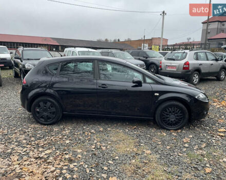 Черный Сеат Леон, объемом двигателя 1.6 л и пробегом 185 тыс. км за 5200 $, фото 10 на Automoto.ua